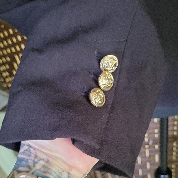 Dynamite Black Jacket with Gold Details - Picture 4 of 7